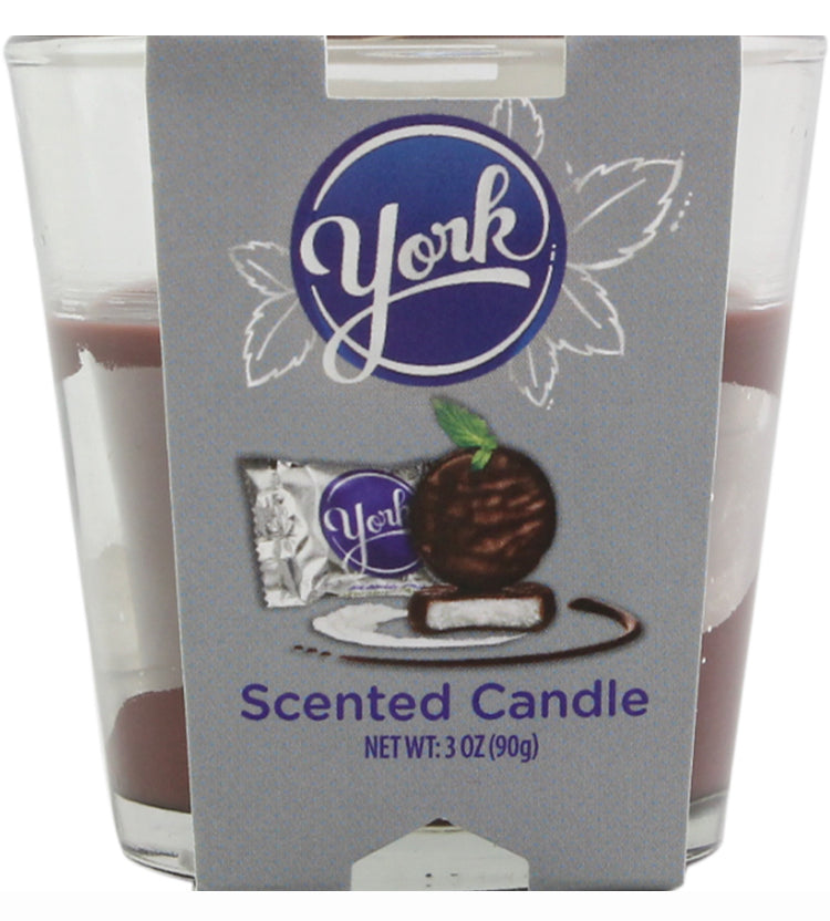 CANDLES LICENSED SNAKS 3OZ