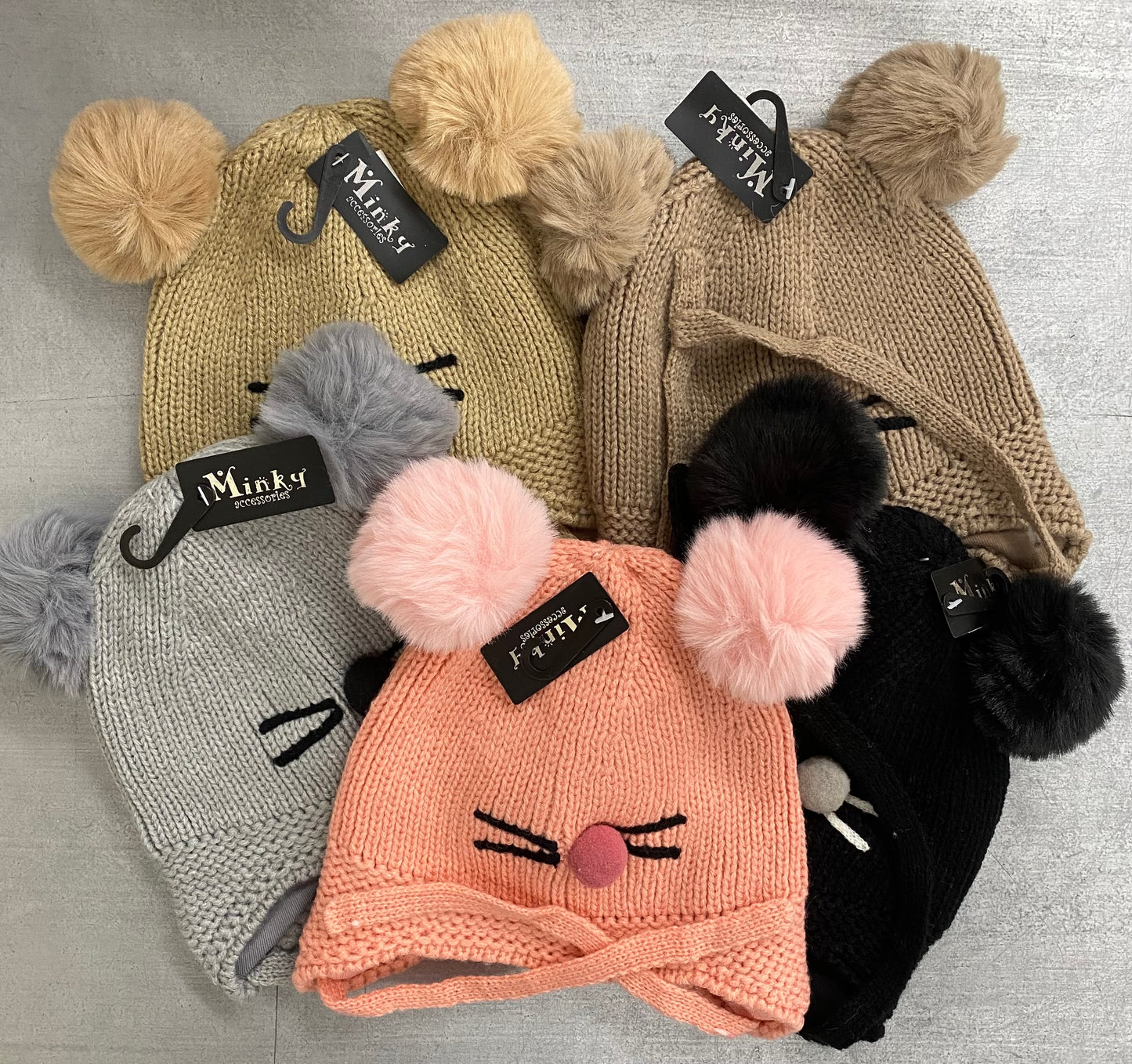 BEANIES PLUS/